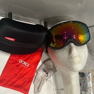 Gonex Polarized Snow Goggles Zip Case Pouch - Worn Once